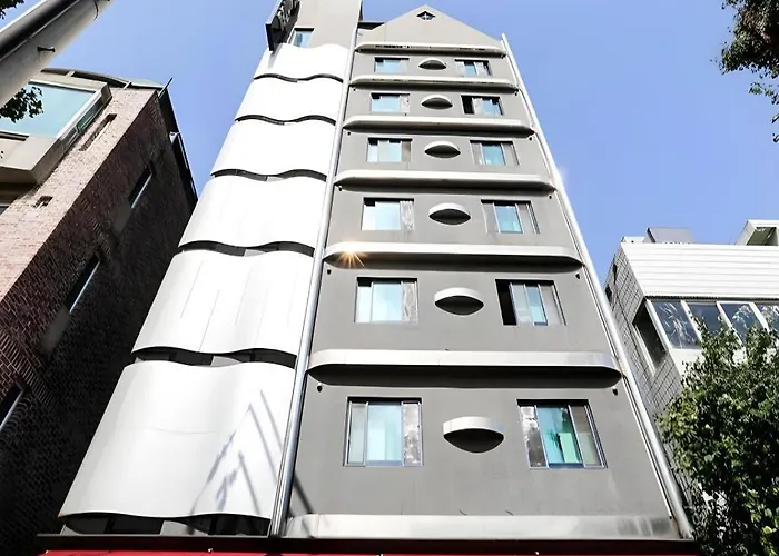 Cs Hotel 2*